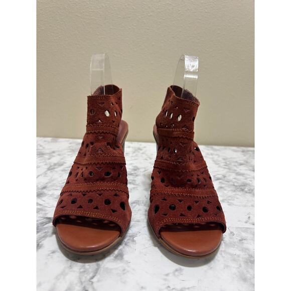 Topshop Nuvo Lasercut Suede Leather Sandal 39/8 Block Heel Open Toe Autuminal - Picture 2 of 8